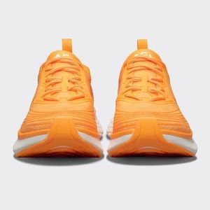 APL streamline running/ walking shoes in mango, size 6.5